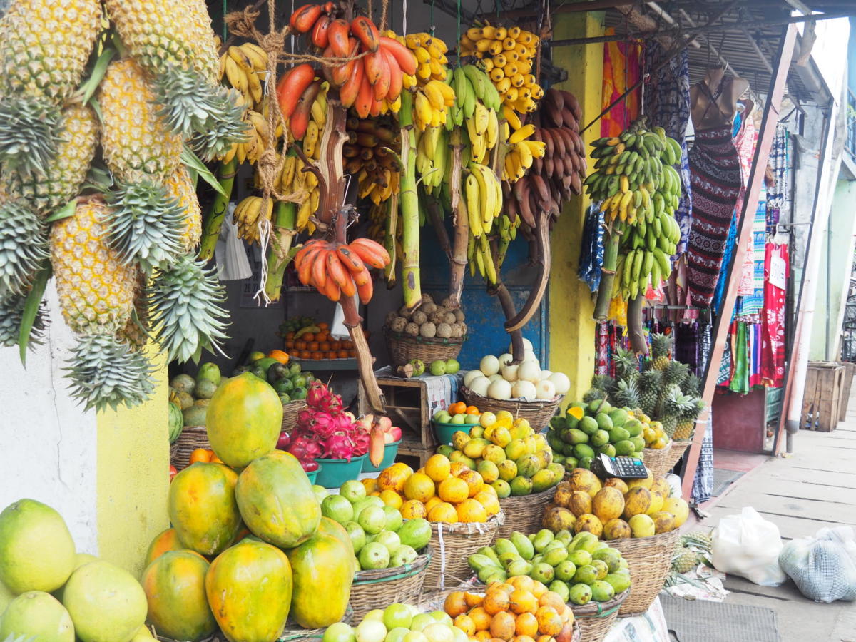 Sri Lanka: Land der Früchte. Allein 28 Sorten Bananen & 5 Sorten Mangos hat das Land zu bieten. 